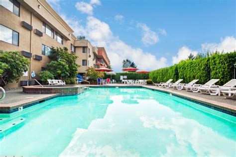 Maybe you would like to learn more about one of these? Ramada Tukwila Seatac Airport Hotel WA SEA Airport - Park ...