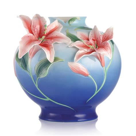 Fz03093 Franz Porcelain Numerous Blessings Lily Design Sculptured Vase