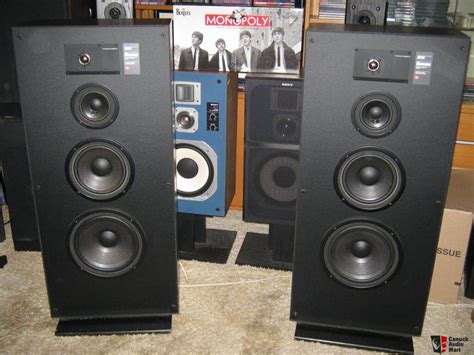 Jbl Northridge 940 Large Full Range Floor Speakers 300 Watts Photo