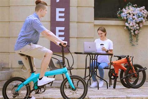Éole Folding Electric Bike With Carbon Fiber Design Gadgetsin