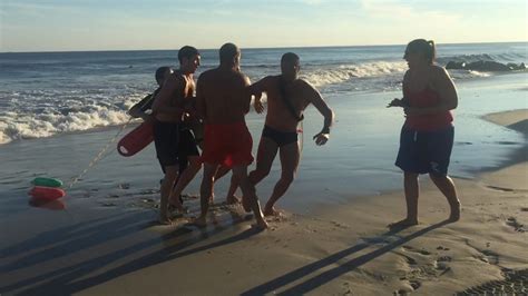 1 Person Drowns Swimming In Waters Off Long Beach Another Rescued