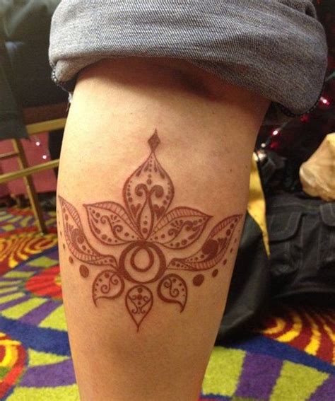 Brown is the color of latino, mexican, and many other communities of people in the world. 65 Eye-Catching Brown Ink Tattoo Designs | Brown tattoo ...
