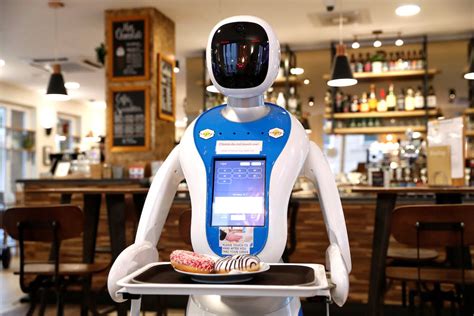 Taiko Hasa Pasas Pénz Kölcsön Egy Kávézó Ahol Robot Szolgál Fel