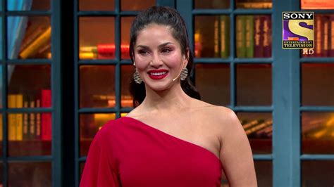 Watch Sunny Leone Sets The Stage On Fire Full Hd Video Clips On Sonyliv