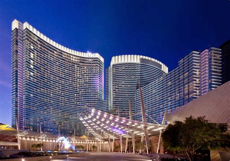 Corinna Bs World 8 Reasons To Stay At Aria In Las Vegas