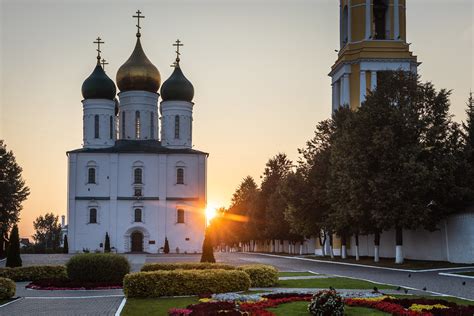 Sunrise In The Kolomna Kremlin Assumption Cathedral Kolo Flickr