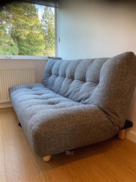 Colours That Go With Grey Sofa - 13 Ways to Work Your Room Around a Grey Sofa