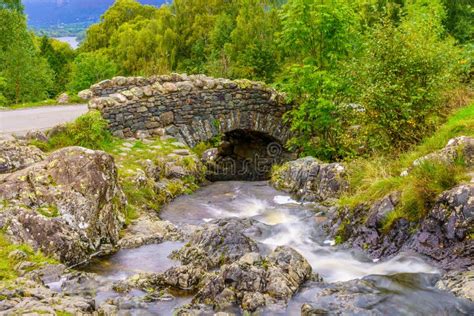 Ashness Bridge Traditional Stone Built Bridge The Lake District Stock