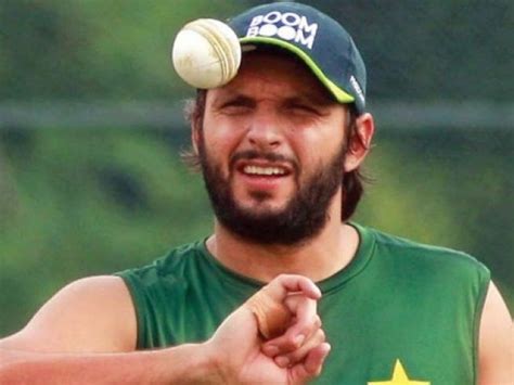 Afridi lead 'Afridi 11' to victory against 'TDP 11' in an exhibition match - SUCH TV
