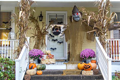 Halloween Decorating For Your Front Porch And Fireplace Tonya Staab
