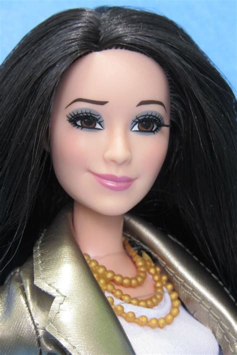 Barbie life in the dreamhouse talking raquelle doll: 2013 Mattel Barbie Life in the Dreamhouse Raquelle Doll ...