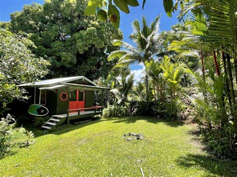 Off-grid and hand-built house on Hawaii (6 Photos) - Dwell