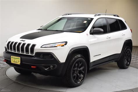 Pre-Owned 2016 Jeep Cherokee Trailhawk 4D Sport Utility in ...