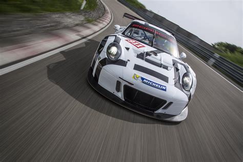 2016 Porsche 911 GT3 R Is the Awesome Racing Version of the 911 GT3 RS