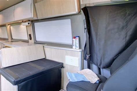 Experience the new sprinter with the camper van versions from hymer. Motorisés Mercedes Sprinter XL Plus | Safari Condo
