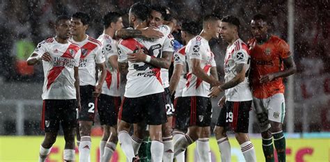 Hoy comienza un nuevo camino para river de la mano de marcelo gallardo, quizás la última river ya ganó la copa argentina en 2015/16 ( frente a rosario central), 2016/17 a última hora, la entidad de núñez comunicó que el arquero germán lux fue desafectado de la convocatoria por un cólico renal. patrocinado social Inmunizar a que hora juega el river ...