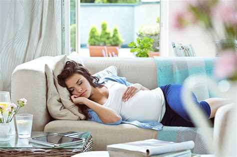 Sleep During Pregnancy Dos And Donts Pampers India