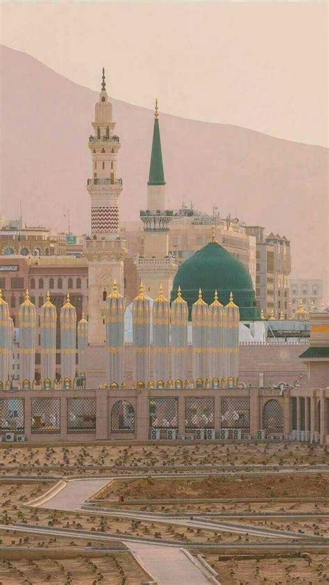 Pin By •b Ł Ú Ñ T☠️💯🔥 On Madina Beautiful Mosques Mosque