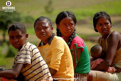 l importance de la grande famille malgache détours madagascar voyages