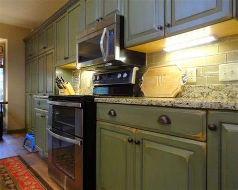 Browse our selection and choose between a variety of display cabinets and glass door cabinets which are perfect for everything from fine china to your favorite collectibles. Best Images for olive green kitchen cabinet doors #Olive green kitchen ideas #Olive green ...