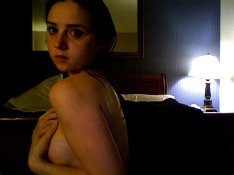Naked Zoe Kazan Added By Sethwenen