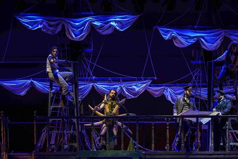 Moby Dick H πρώτη Musical υπερπαραγωγή στην Αθήνα μετά την πανδημία Ozon Magazine