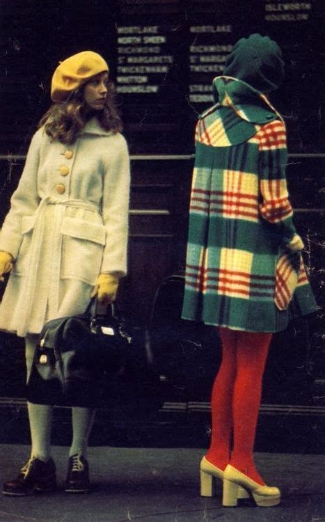 Throwback 70s Street Style A Look At Fashions Most Defining Decade