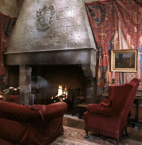 Behind The Scenes Creating The Gryffindor Common Room Wizarding