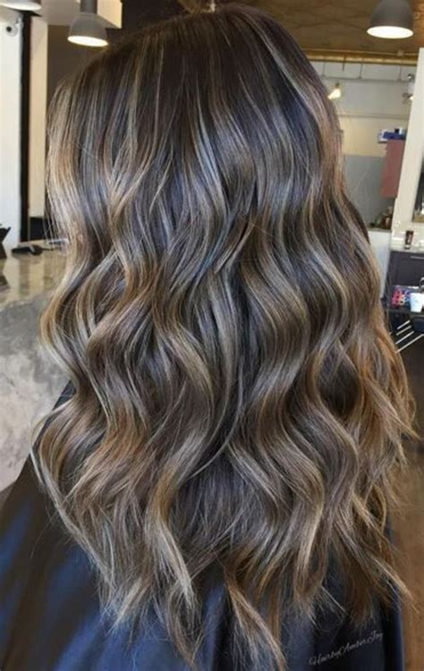 Think you can't do it yourself in your own home? 67 Hair Highlights Ideas, Highlight Types, and Products Explained (2020)