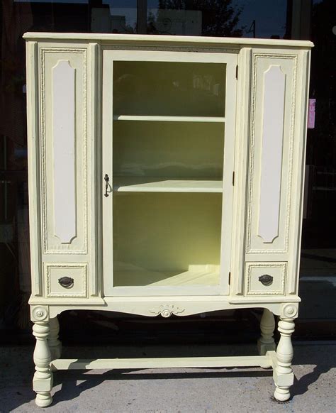 Once you discover the joy of chalk paint, it's hard to stop. Pin on Home Sweet Home
