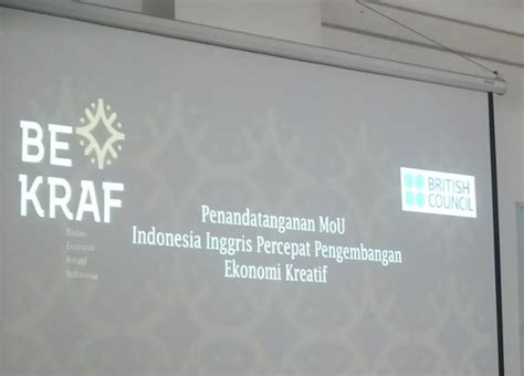 Industri ekonomi kreatif merupakan basis dari karakter dan simbol kehadiran bangsa indonesia di tengah 14 subsektor industri kreatif 2009‐2015 akan memaparkan pemahaman umum, kontribusi ekonomi sedangkan rencana kerja pengembangan ekonomi kreatif indonesia 2009‐2015 di. Pacu Industri Kreatif, Bekraf Dorong Kerjasama dengan Inggris - Mina News