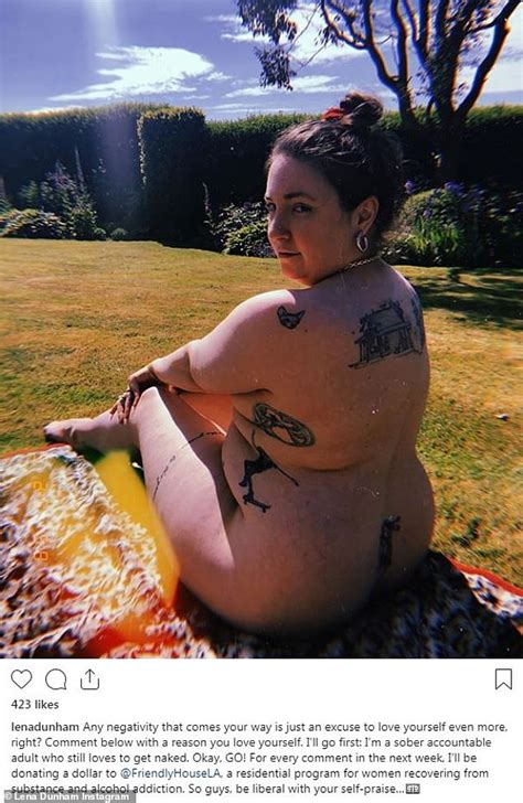 Lena Dunham Poses Completely Nude Outdoors As She Says She Is Loves