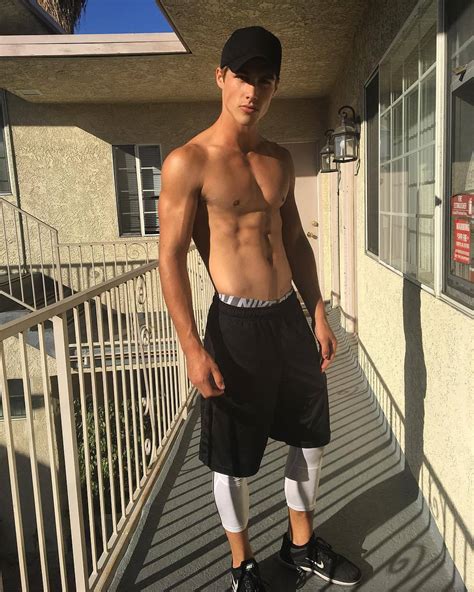 Fit Shirtless Guys Wearing Baseball Caps GAYFRIENDSCHAT