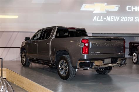 2019 Silverado 1500 To Offer Four Different Tailgates Gm Authority