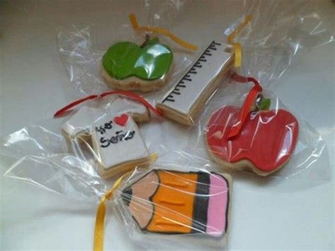 La jardinería implica hacer realidad un plano a través de la plantación y la construcción. Ideas de manualidades bonitas para el día del maestro ...