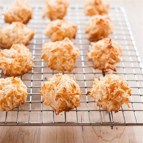 Coconut Macaroons Recipe How To Make Macaroons Kitchn