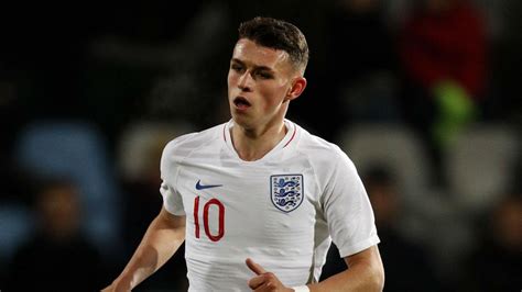 View the player profile of manchester city midfielder phil foden, including statistics and photos, on the official website of the premier league. Phil Foden toasts England debut with win over Iceland - AS.com