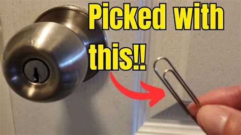 Diy How To Pick A Lock With Paperclips Youtube