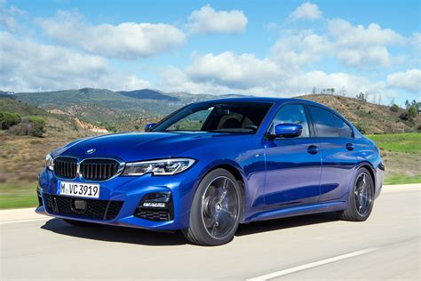 In this video review, we see him test out the new 330i m sport on. 2019 BMW 330i review | Auto Express