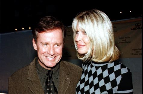 On This Day May 28 Phil Hartman Killed By Wife