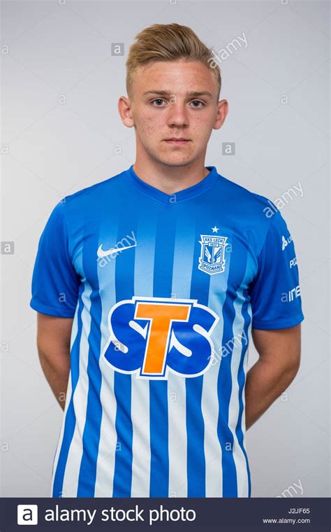 It's derby county after all. Kamil Jóźwiak Lech Poznań / Southampton Targeting 3 5m ...