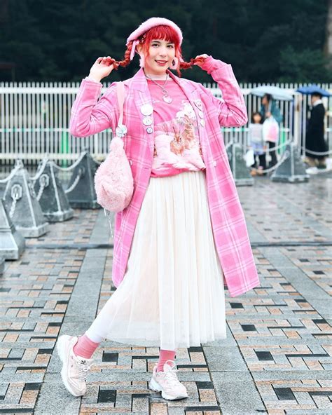 Pin By Aino Hyppölä On ｡ Style ｡ Japanese Outfits Japanese Street Fashion Fashion