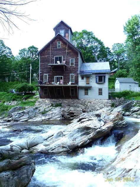 Kingsley Grist Mill Covered Bridge And Waterfall Castles For Rent