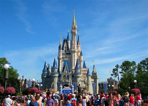 Disney's top table service restaurants. Disney World Florida - Explore the magic of Disney and ...