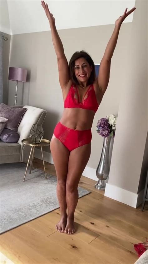loose women s saira khan strips to sexy red lace lingerie and flaunts washboard abs daily star