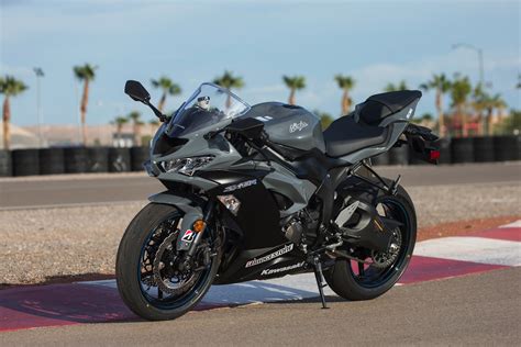 Greater performance across the rpm range is welcome when sport riding, both in the hills and on the racetrack. 2019 Kawasaki Ninja ZX-6R Review (21 Fast Facts)