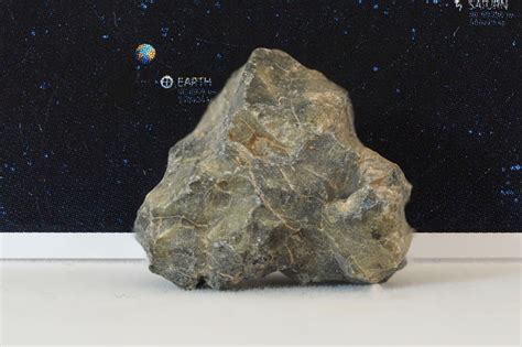 Tatahouine Météorite Dachondrite 18×16×16 Cm 611 G Catawiki