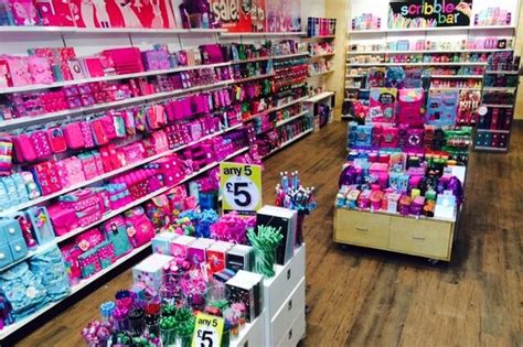 Smiggle Stationery Shop Opens In Walton Surrey Live