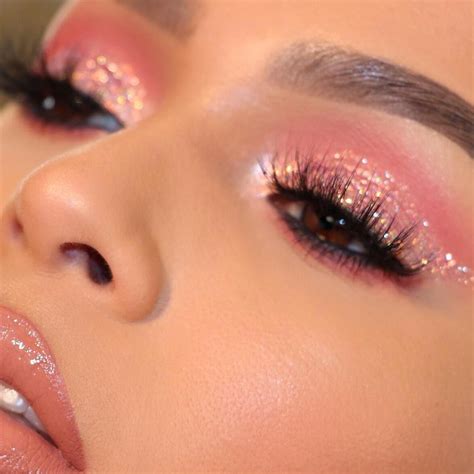 sultry palette 🎨 pink sapphire glitter makeupbylee sultrypalette dramatic eye makeup