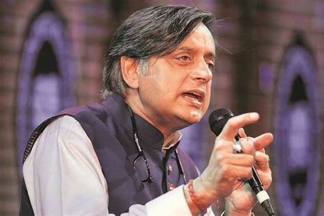 Shashi Tharoor Reveals The Secret Behind His Voluminous Vocabulary